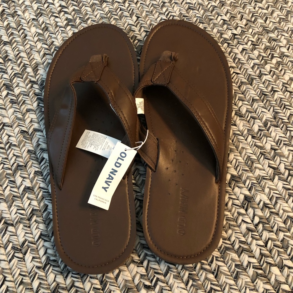 NWT men’s old navy sandals